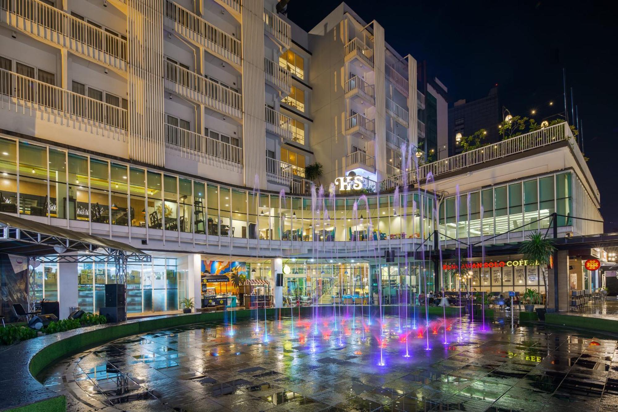 Hotel Santika Bsd City-Serpong Buitenkant foto