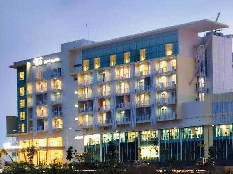 Hotel Santika Bsd City-Serpong Buitenkant foto